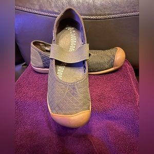 Keen Mary Jane Slip Ons, Size 9